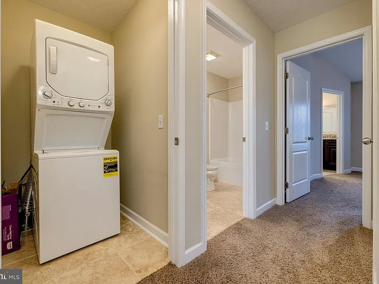 102 Cedar Point Ln — Photo 12