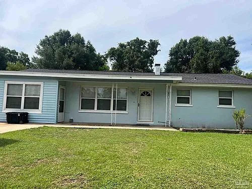 3229 Maplewood Dr Photo 1