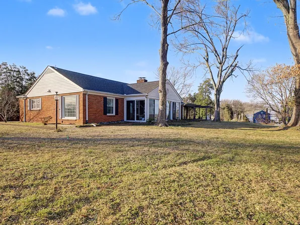 200 16th St, Old Hickory, TN 37138