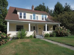 81 Prescott St, Clinton, MA 01510