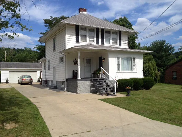 4436 Rose Ave photo 1