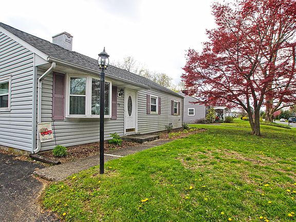 5th image of 22 Northview Ave