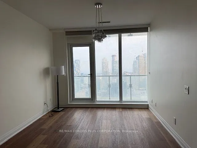 197 Yonge St #4507 — Photo 7