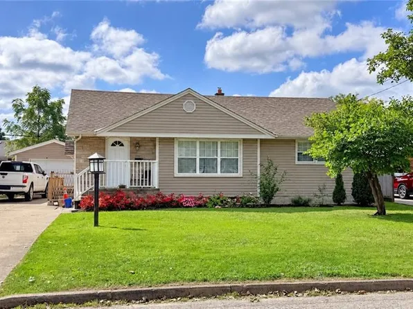 12 Roseland Ave, Saint Catharines, ON L2M 5Z2