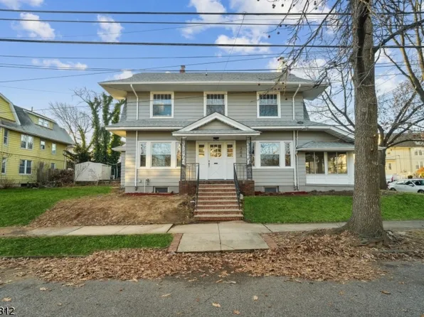 376 18Th Ave, Paterson City, NJ 07504