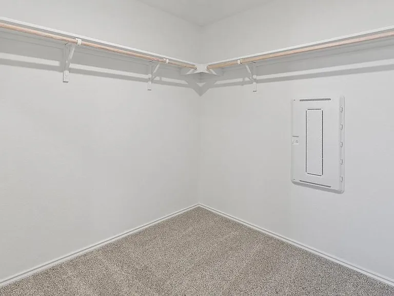 118 Lake Kemp Ln — Photo 3