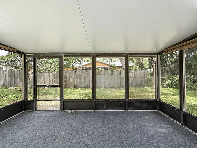 494 Romano St — Photo 23
