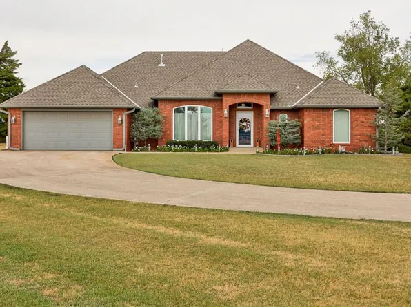 5009 Morgan Rd NE, Piedmont, OK 73078