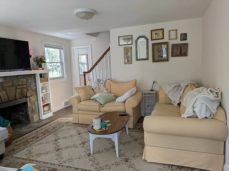 1232 N Taylor St — Photo 5