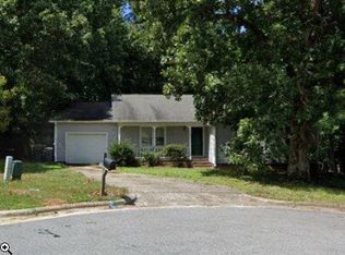 102 Albert Ct, Cary, NC 27513