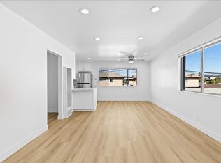 4945 W 118th Pl APT 9, Hawthorne, CA 90250