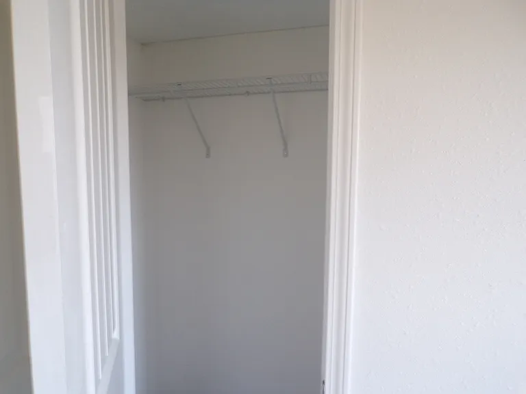 807 S Morrison Ave #C — Photo 6