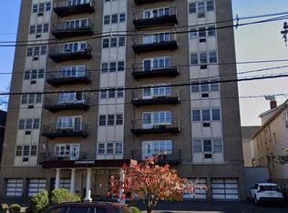 1070 Kennedy Blvd APT 6D, Bayonne, NJ 07002