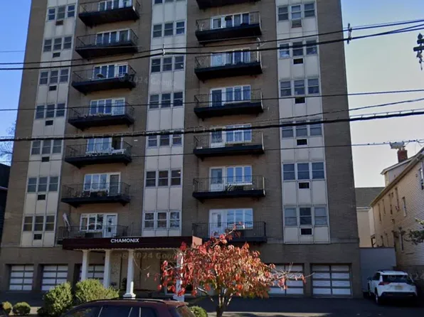 1070 Kennedy Blvd APT 6D, Bayonne, NJ 07002