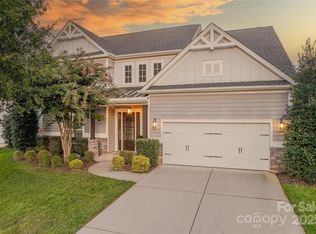 240 Hampton Trail Dr, Fort Mill, SC 29708