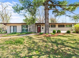 1500 Ridgewood Dr, Saint Louis, MO 63126