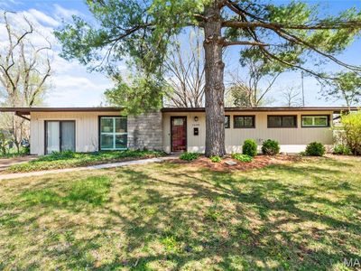 1500 Ridgewood Dr, Saint Louis, MO, 63126