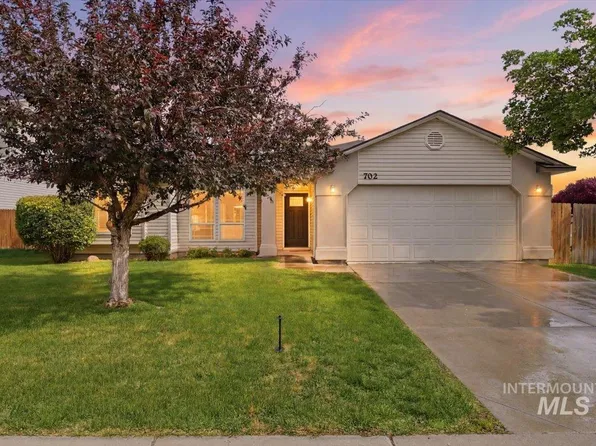 702 W Crimson Loop, Nampa, ID 83686