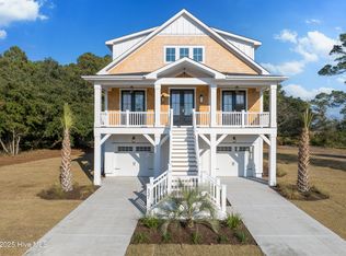 137 Bethea St, Holly Ridge, NC 28445