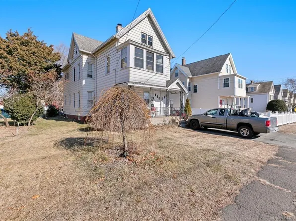 571 First Avenue, West Haven, CT 06516