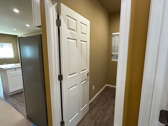 5th image of 4948 Sereno Dr #B