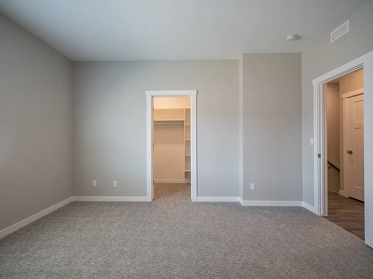 1927 Jennie Lee Dr #104 — Photo 18