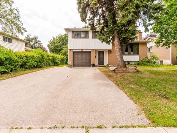 349 Bartley Bull Pkwy, Brampton, ON L6W 2L5