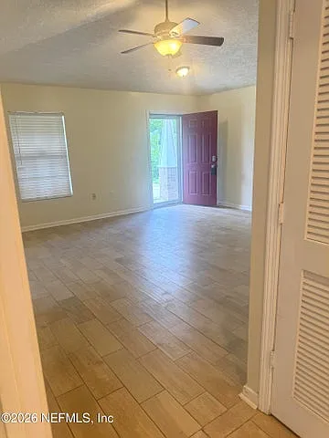 5227 Bunche Dr — Photo 17