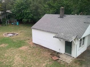 1897 Burton Rd, Muskegon, MI 49442