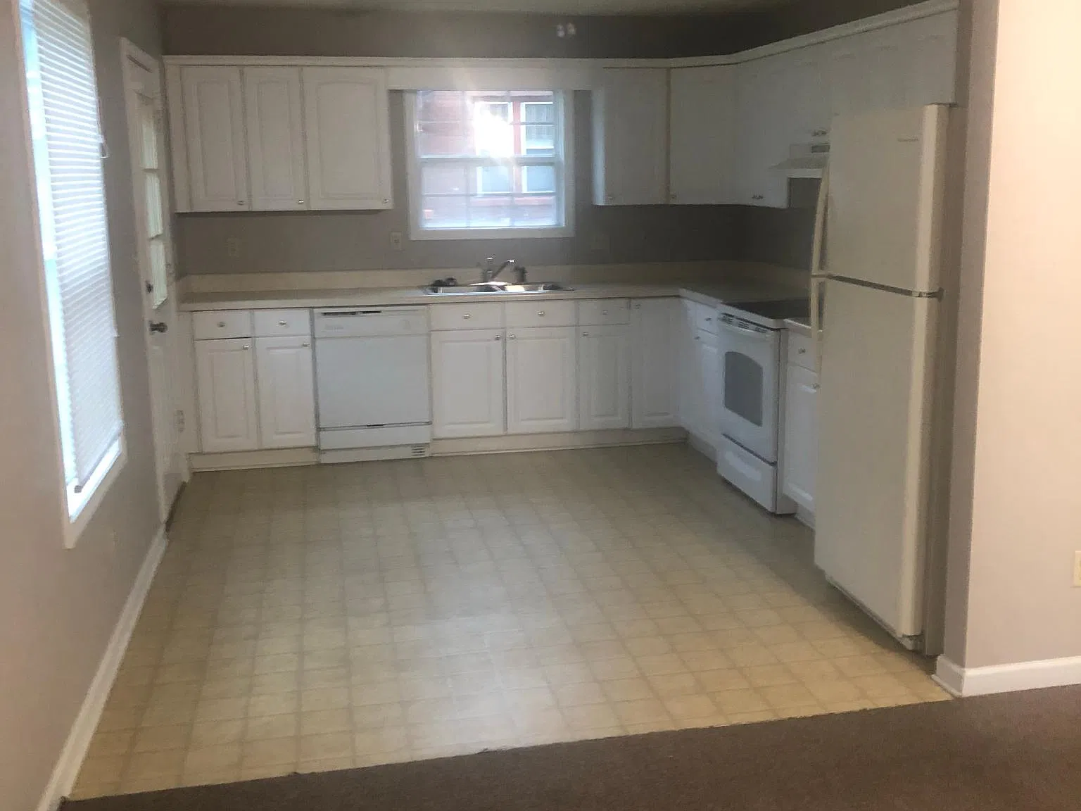 443 Tucker St — Photo 2