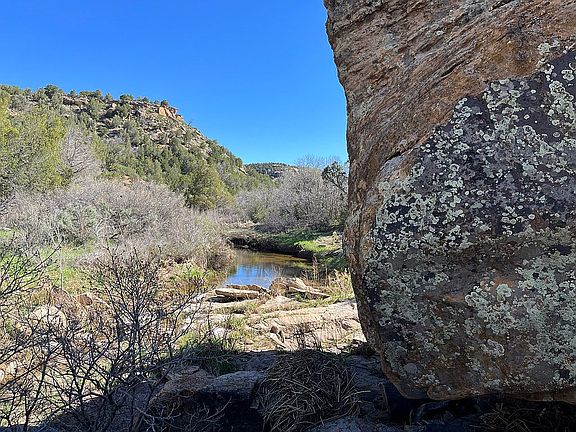 5th image of 14 Cedar Point Rd