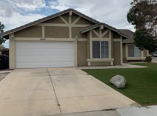 13076 Snowview Rd, Victorville, CA 92392