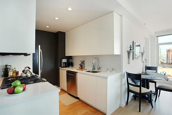 Rented by Corcoran | media 40