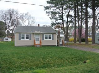 208 Mulberry St, Suffolk, VA 23434