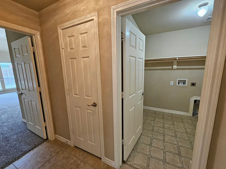 305 Cold Mountain Trl — Photo 29