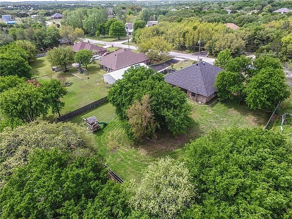 4th image of 4105 Scenic Hill Ln