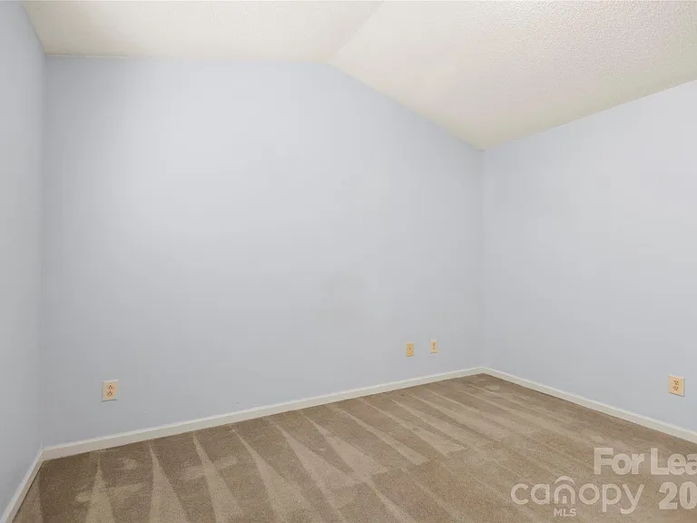 148 Mangum Cir — Photo 26