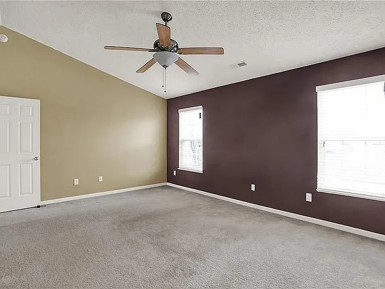 8081 Tasman Dr — Photo 25