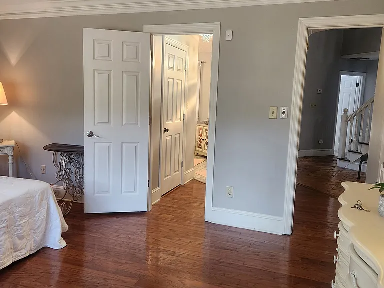 5089 Highland Hills Ct — Photo 16