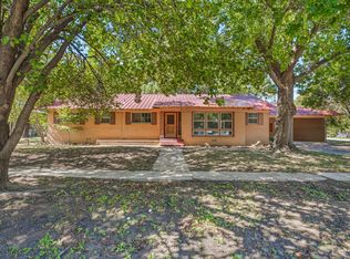 608 S Austin St, De Leon, TX 76444