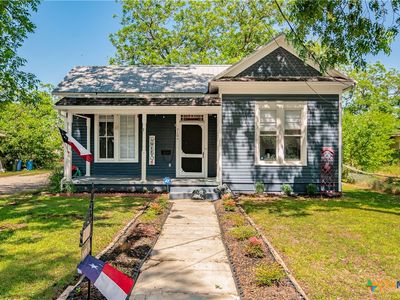 710 N Bowie St, Seguin, TX, 78155