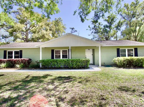 8715 Christi Ct, Tampa, FL 33637