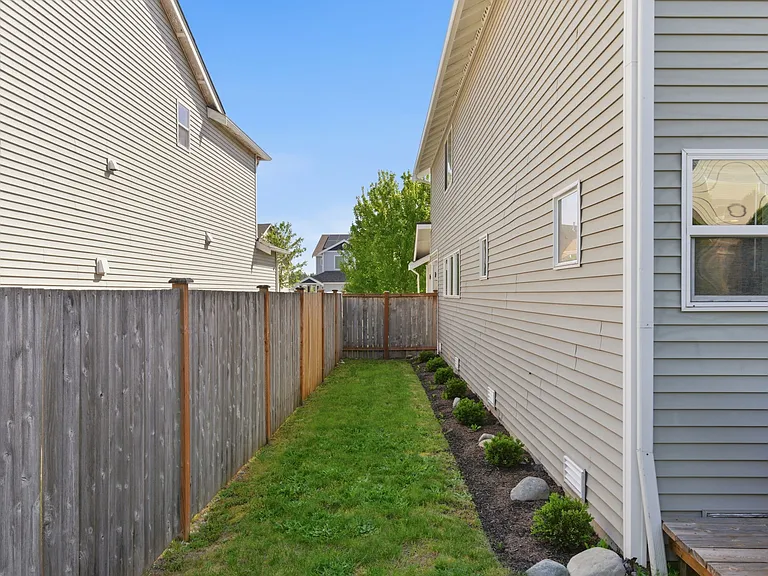 18828 112th Avenue Ct E — Photo 26
