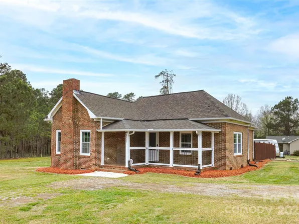 2005 Douglas Rd, Lancaster, SC 29720