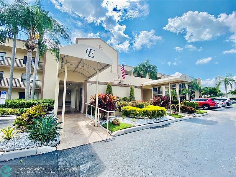 1st image of 10366 E Clairmont Cir #304
