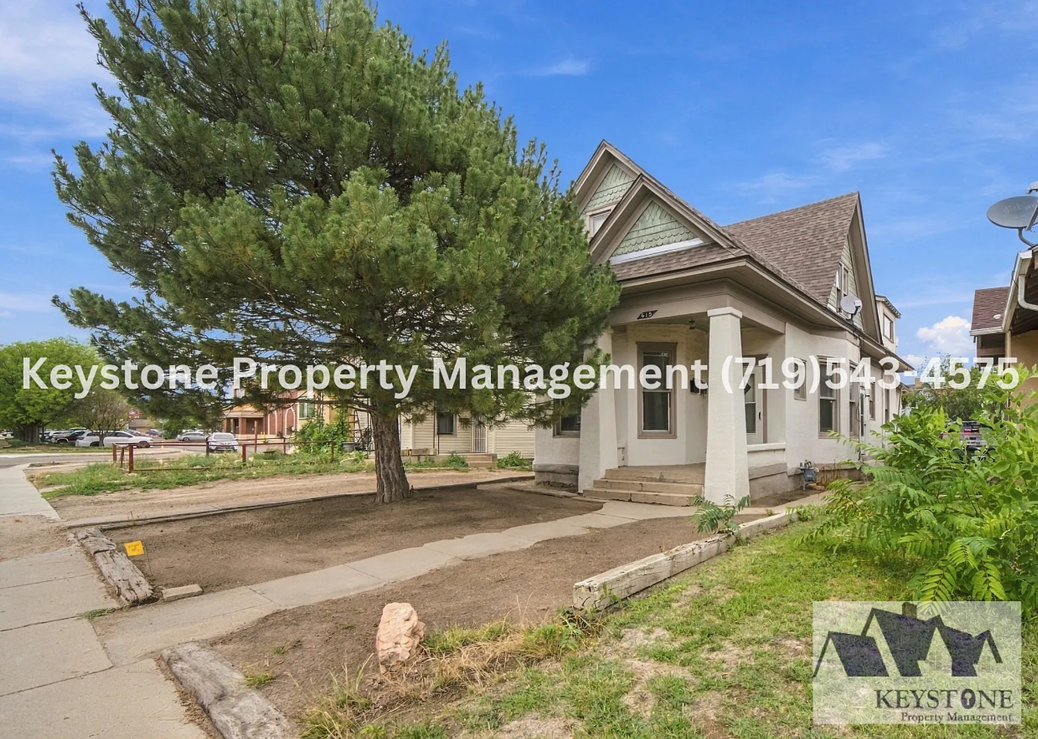 615 W Abriendo Ave — Photo 2