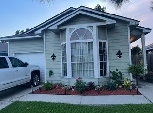 1719 W Homestead Dr, New Orleans, LA 70114