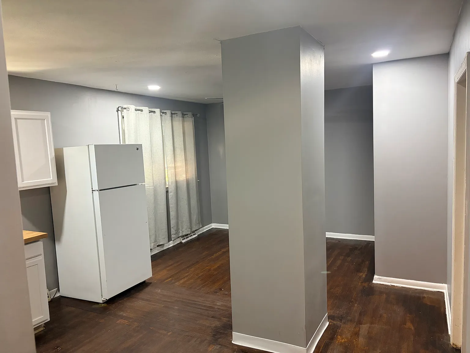 2 bed, 1225 sqft, $2,400 — Photo 3