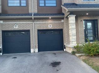 520 Grey St #38, Brantford, ON N3S 0K1