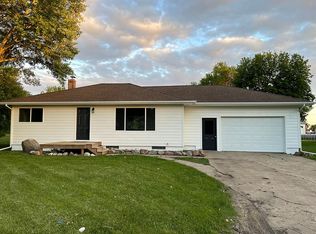 103 E 6th Ave, Bryant, SD 57221